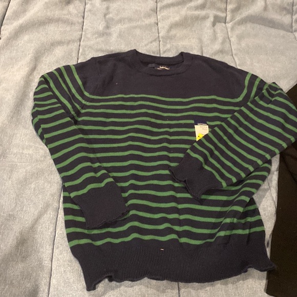 New NWT 2 long sleeve boys shirts medium 8 black tee & blue striped sweater - Picture 2 of 3